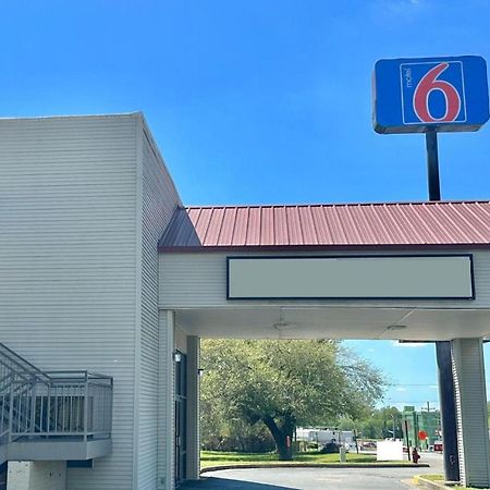 Motel 6 Forrest City Ar Dış mekan fotoğraf